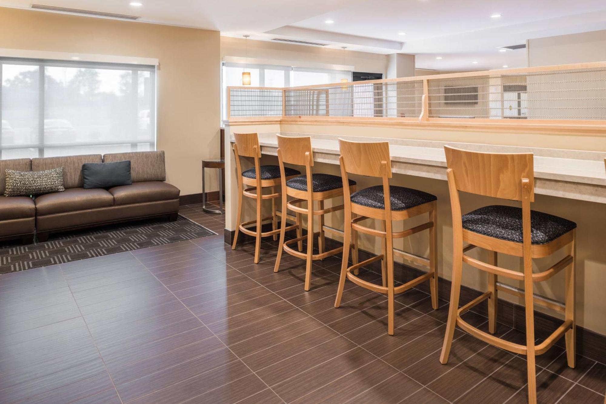Towneplace Suites By Marriott New Hartford Esterno foto