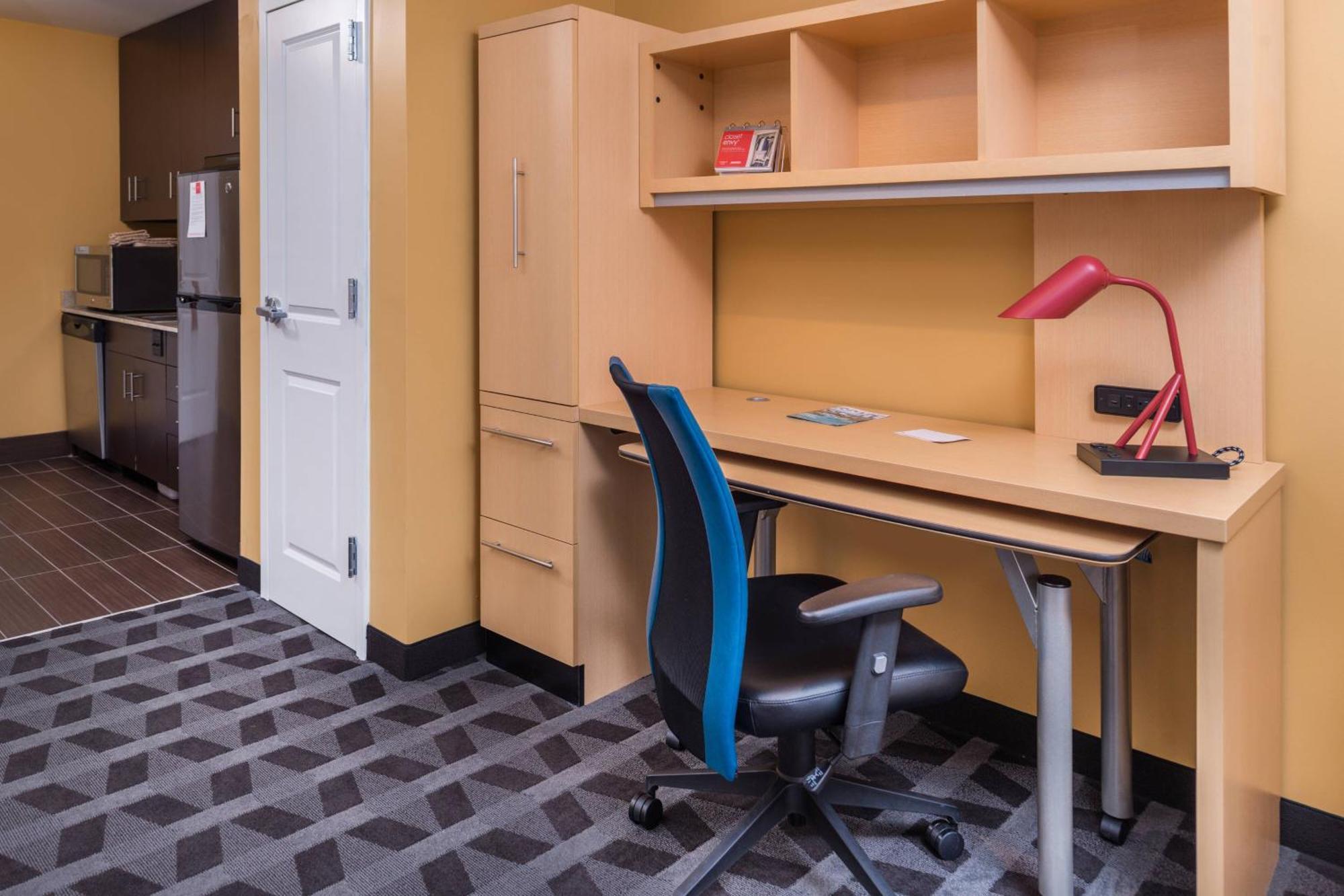 Towneplace Suites By Marriott New Hartford Esterno foto