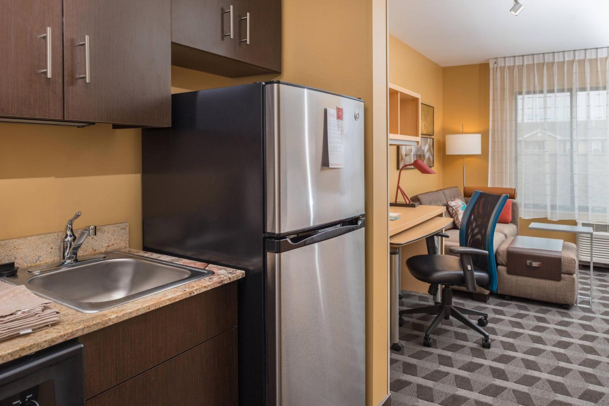 Towneplace Suites By Marriott New Hartford Esterno foto