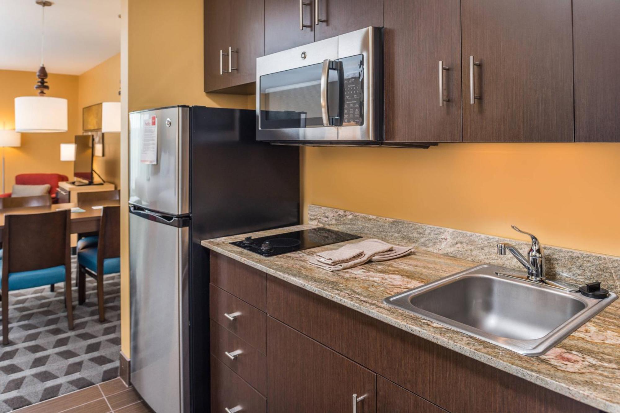 Towneplace Suites By Marriott New Hartford Esterno foto