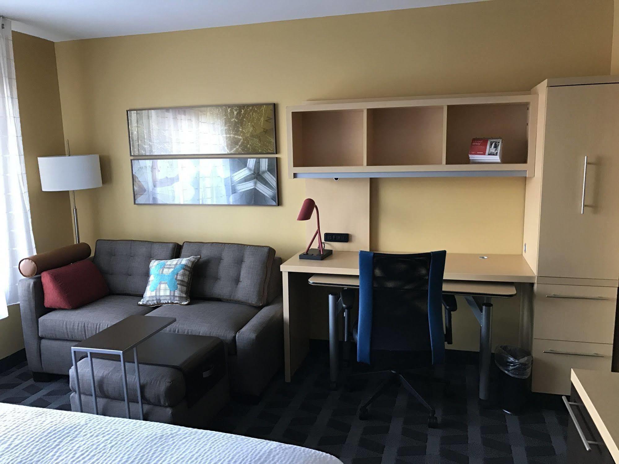 Towneplace Suites By Marriott New Hartford Esterno foto