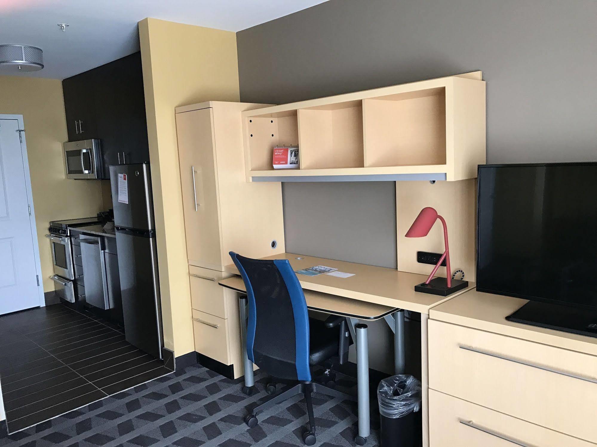 Towneplace Suites By Marriott New Hartford Esterno foto